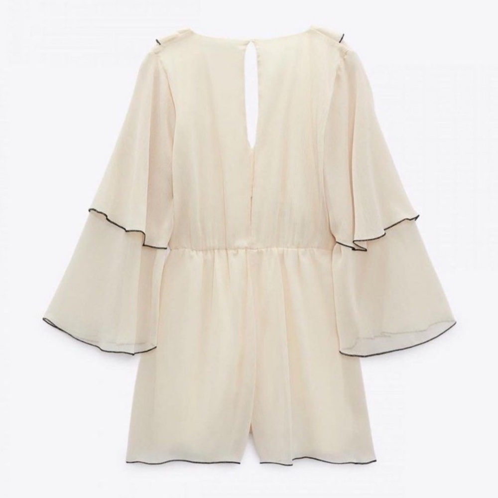 ZARA Bloggers Favorite Ruffled Short Jumpsuit - Picture 9 of 12